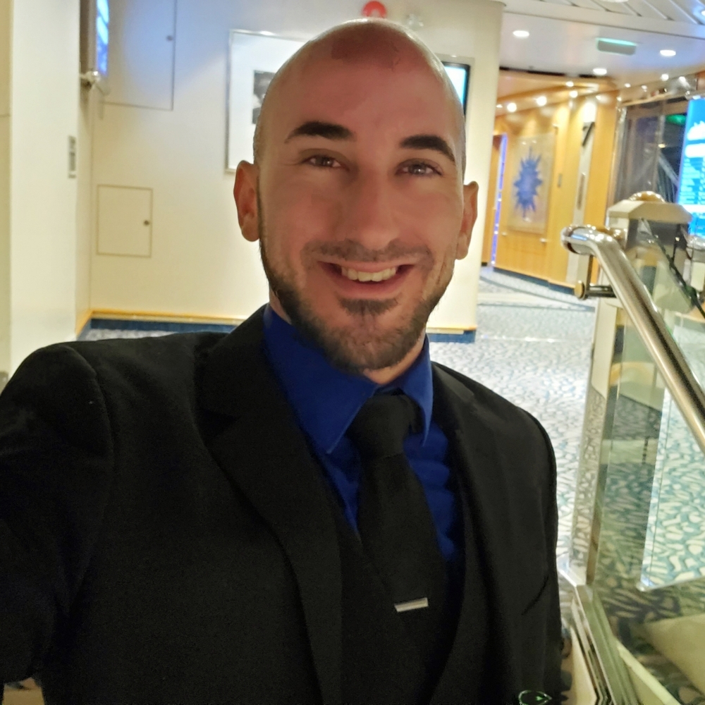 Meet your Posher, Tim